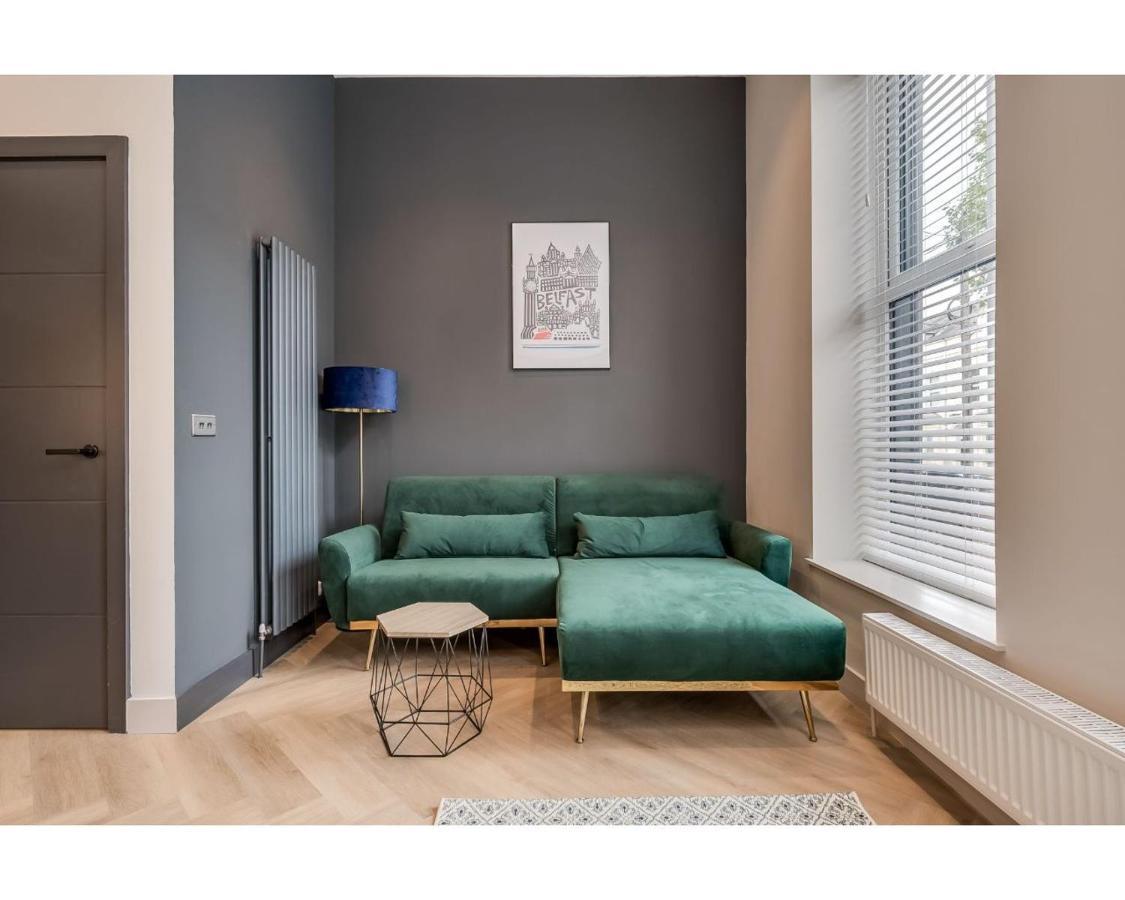 Central Belfast Apartments: University Street Екстериор снимка