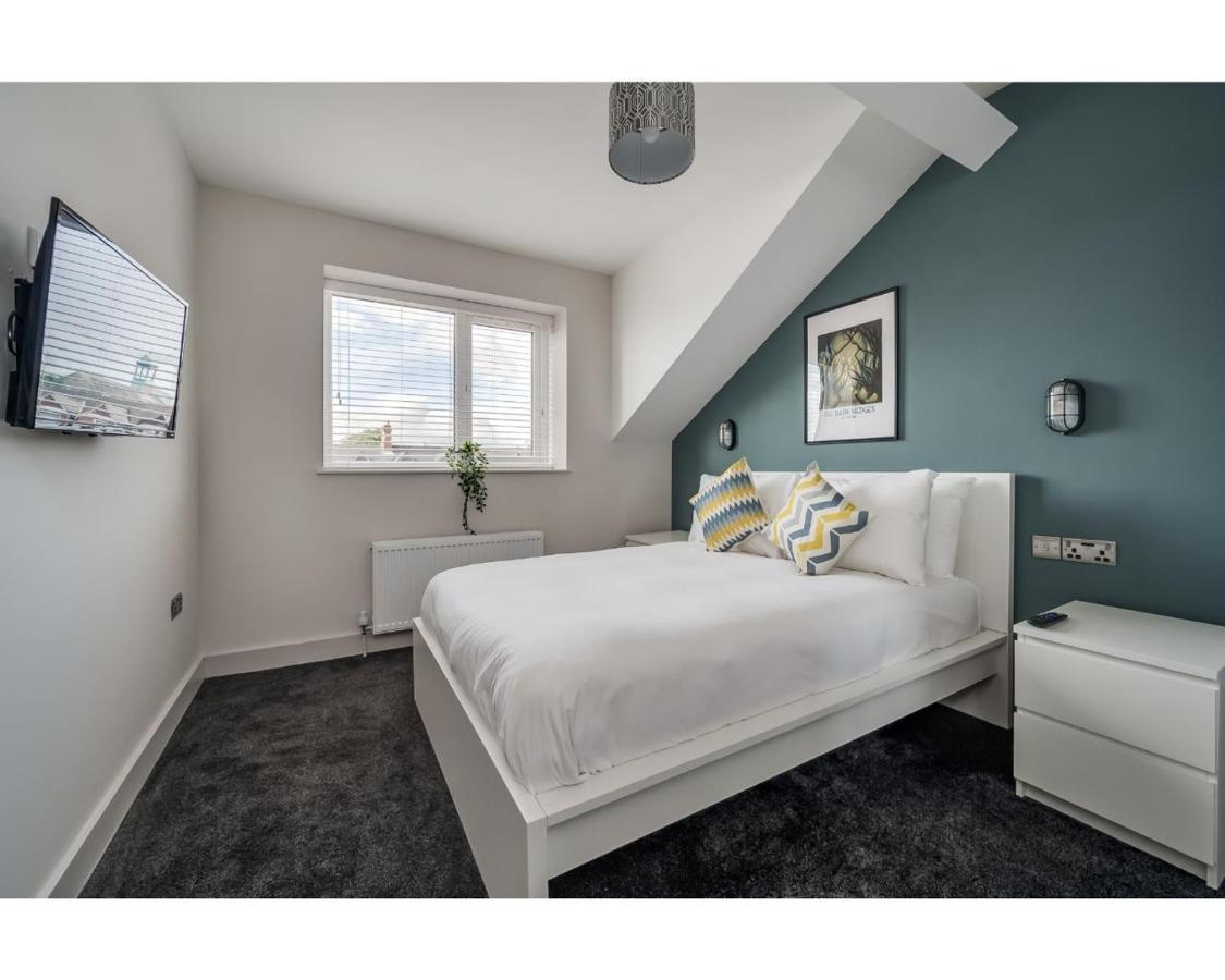 Central Belfast Apartments: University Street Екстериор снимка