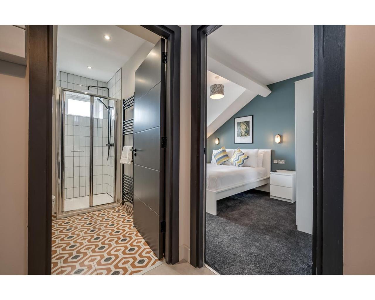 Central Belfast Apartments: University Street Стая снимка
